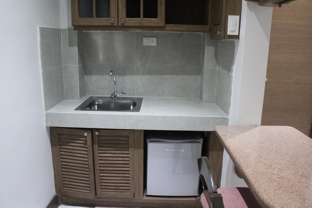 West Makati Hotel Makati City Rum bild