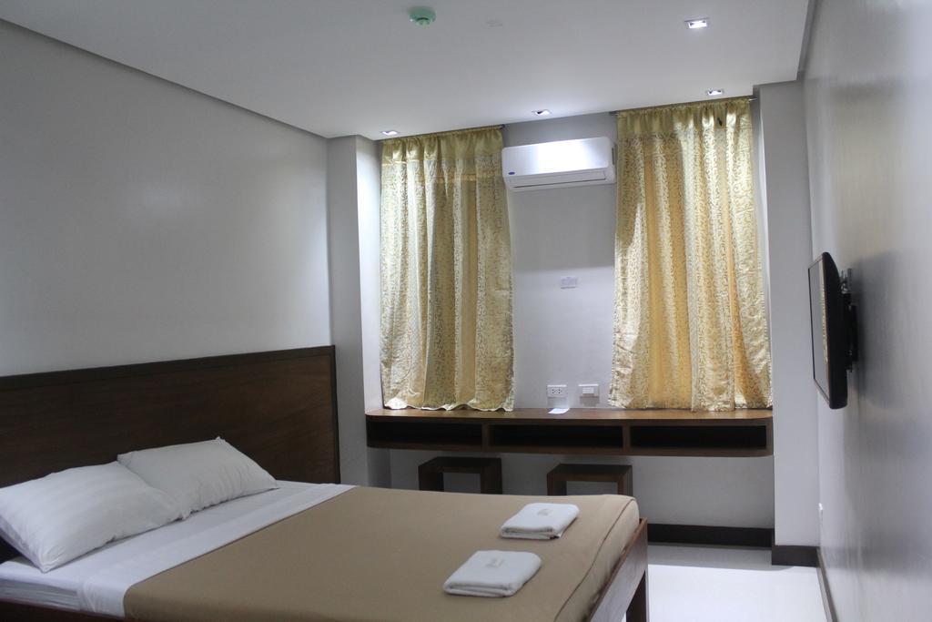 West Makati Hotel Makati City Rum bild