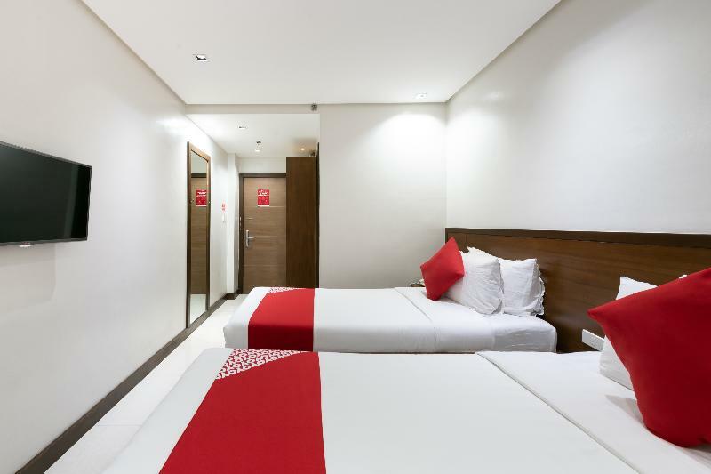 West Makati Hotel Makati City Exteriör bild